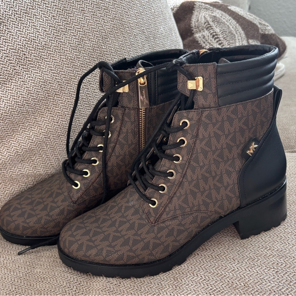 Michael Kors Monogram Brown and Black Ankle Boots 7M